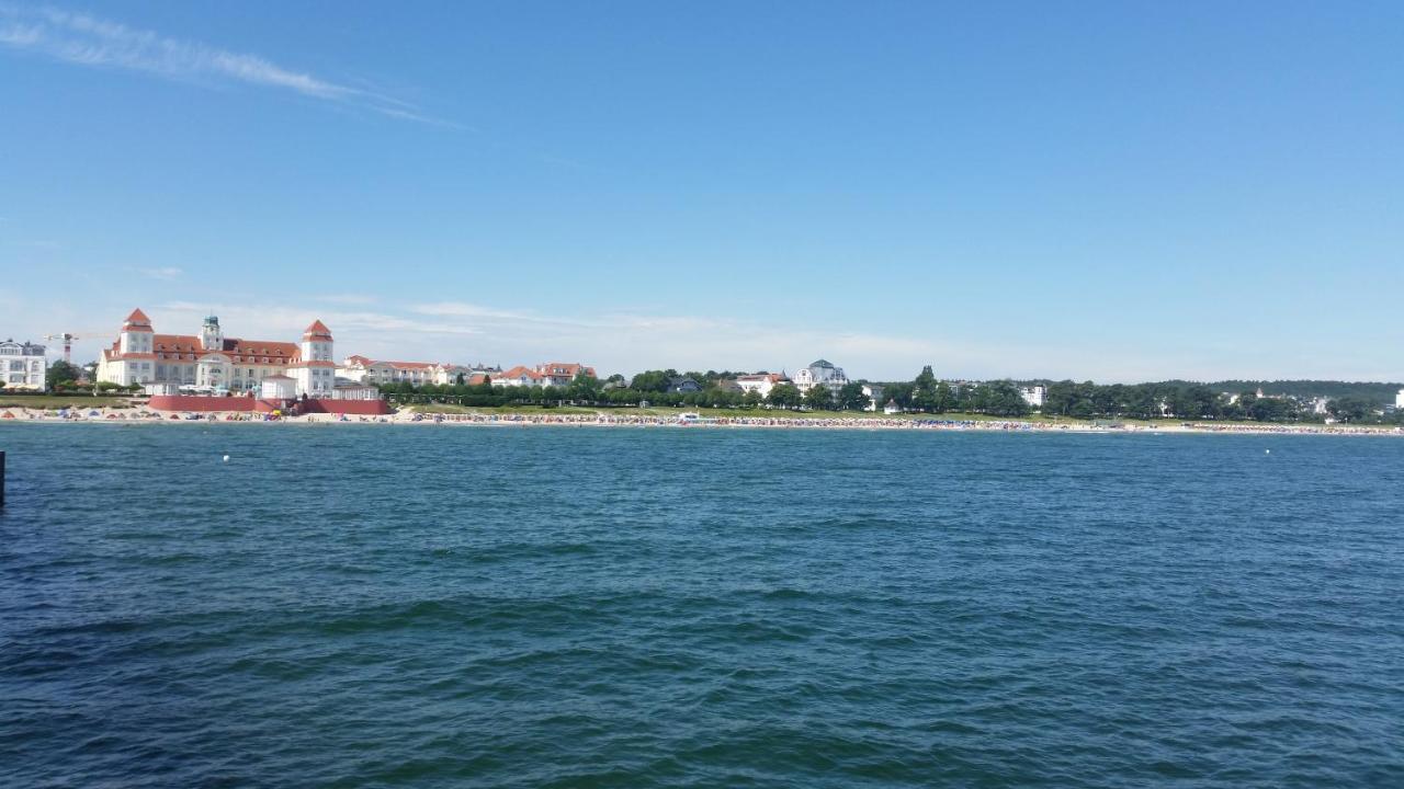 Ferienhaus Ostseeblick Ruegen Sassnitz Esterno foto